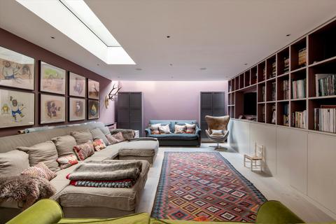 4 bedroom semi-detached house for sale - Wingate Road, London, W6