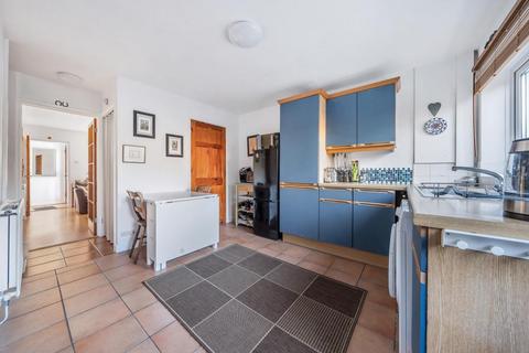 2 bedroom terraced house for sale, Woodstock,  Oxfordshire,  OX20