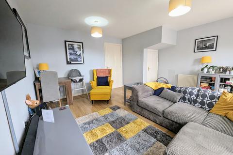 17 Palmer Walk, Jarrow, NE32 3PT