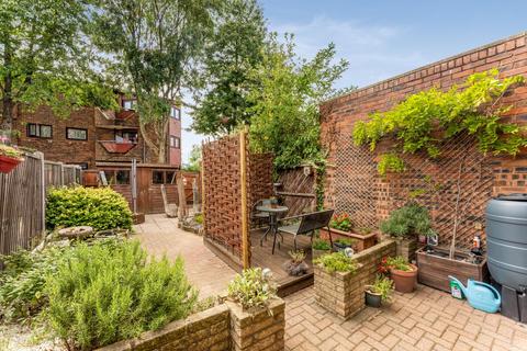 60 Winifred Street, Woolwich, London, E16 2HX
