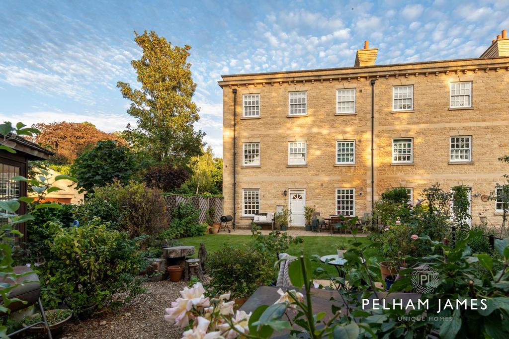 Rear Aspect, Rutland House, Wothorpe Park