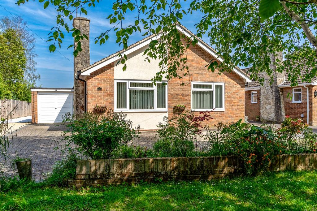 Ferring Lane, Ferring, Worthing, West... 3 bed bungalow for sale £550,000