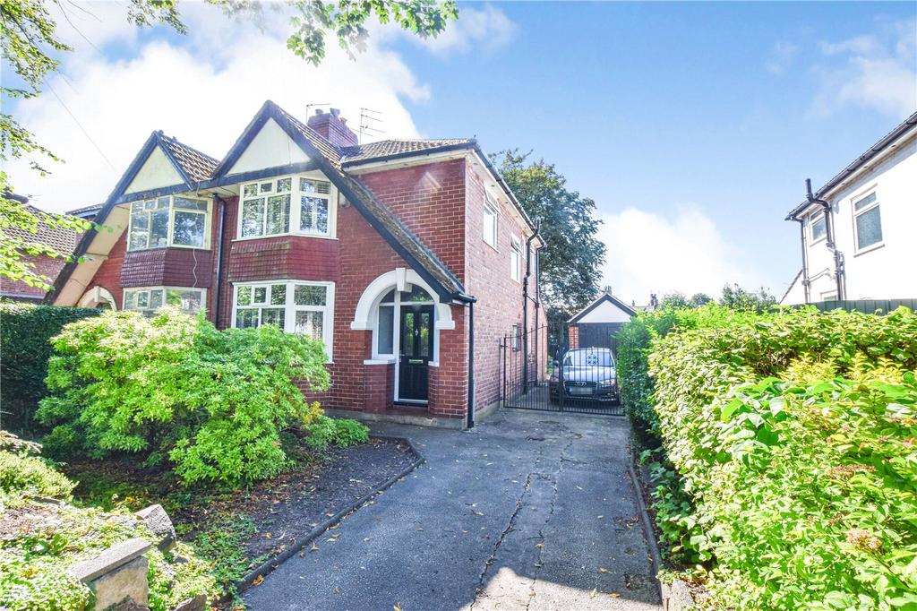 St Crescent, Salford, M6 3 bed semidetached house for sale £
