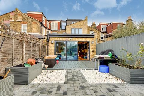 40 Quicks Road, London, SW19 1EY
