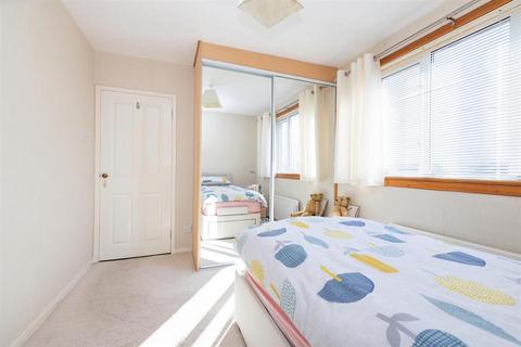 48 Edmonstone Road, Danderhall, Dalkeith, EH22 1QH