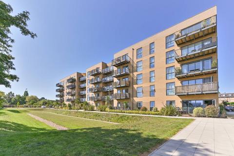 Flat 6, Lambourne House Apple Yard, London, SE20 8FU
