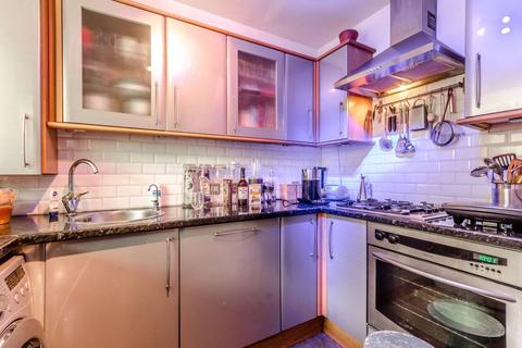 49 Catherall Road, London, N5 2LE