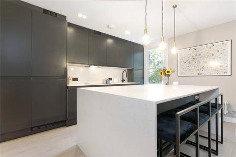 2 bedroom apartment to rent, Amhurst Road, London, E8