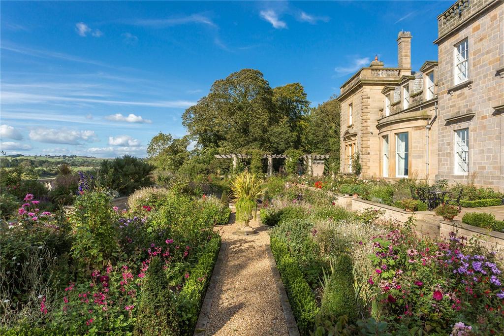 Parterre Garden