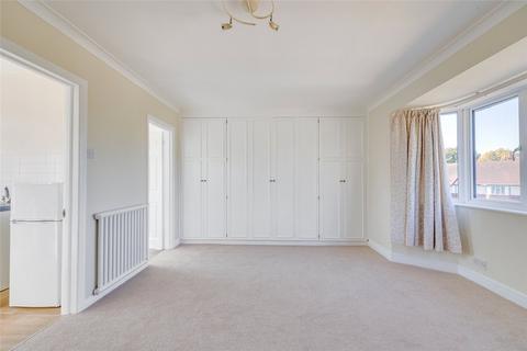 Studio to rent, St. Leonards Road, London, SW14