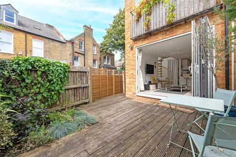 1a, Rushleigh, 32 Thurleigh Road, London, SW12 8UE