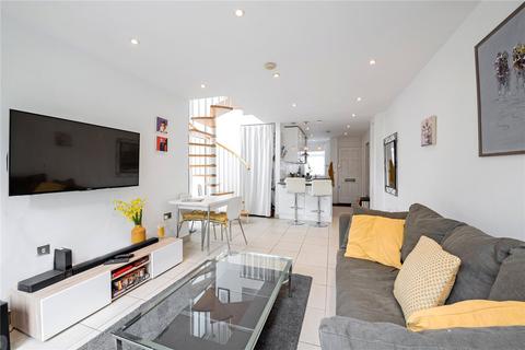 1a, Rushleigh, 32 Thurleigh Road, London, SW12 8UE