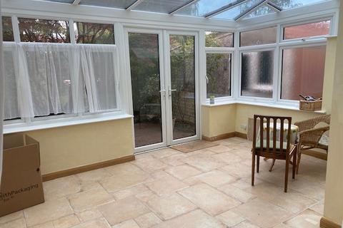 63 Colborne Way, Worcester Park, KT4 8LY