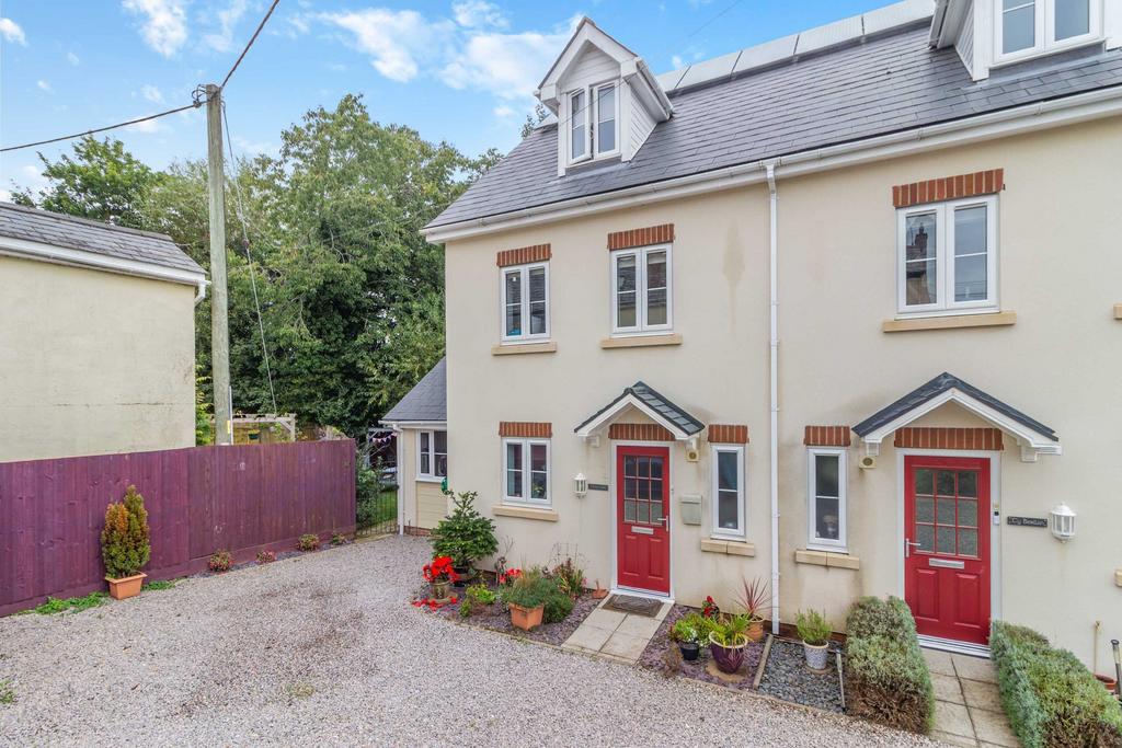 Primrose Green, Raglan, Usk 4 bed semidetached house for sale £400,000