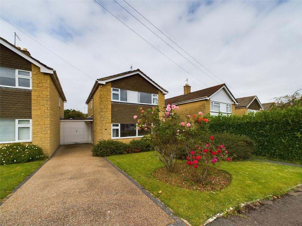 Oldbury Orchard, Churchdown, Gloucester, Gloucestershire, GL3 4 bed