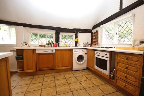 3 bedroom semi-detached house for sale, Billingshurst