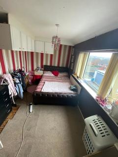 3 bedroom semi-detached house for sale, Chell heath road, Chell Heath, Stoke-onTrent, Staffordshire