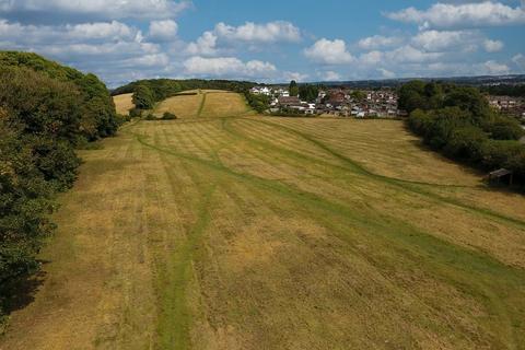 Land for sale, 5.54 Acres Pastureland on the edge of Stourbridge