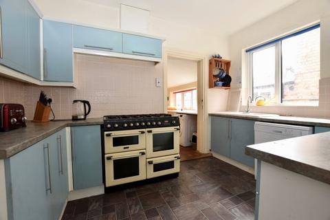 21 Barmby Road, Pocklington, York, YO42 2DL