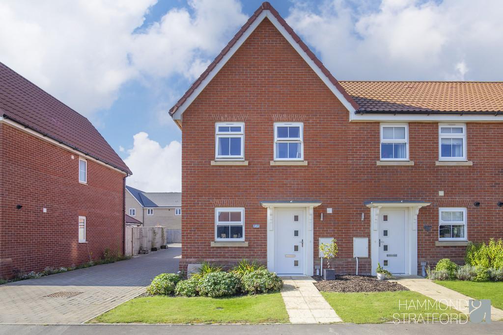 Waller Drive, Attleborough 3 bed end of terrace house for sale £260,000