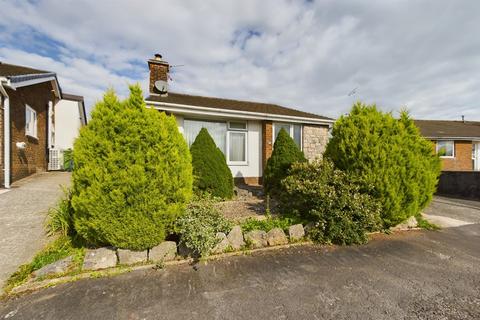 2 bedroom detached bungalow to rent - 32 Westwood Avenue, Kendal, Cumbria, LA9 5BB