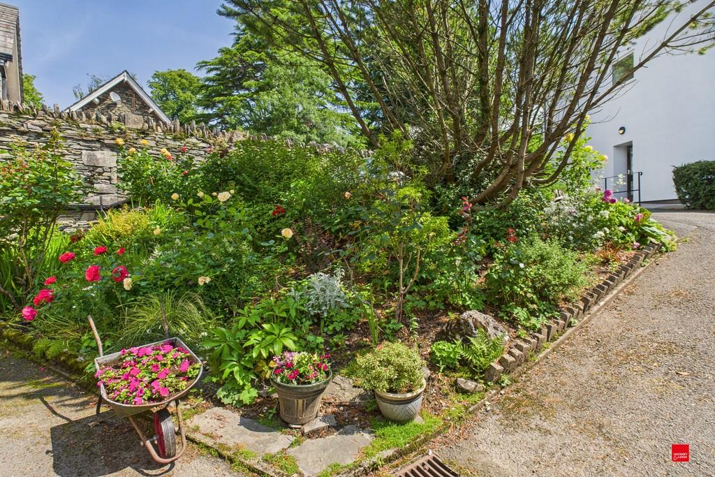 Communal Gardens