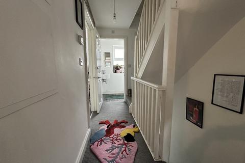 2 bedroom maisonette for sale, Waltham Cross