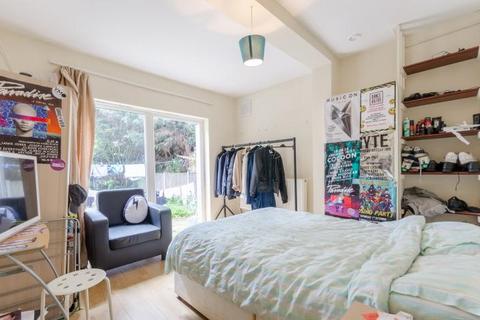 94a Warren Road, Leyton, London, E10 5QA