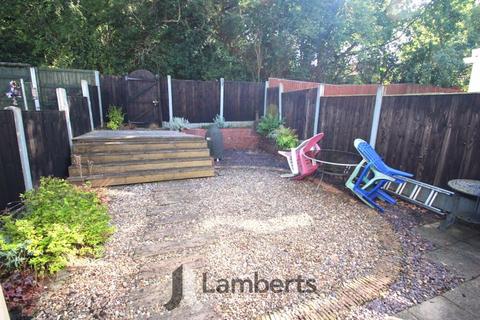 15 Ferney Hill Avenue, Redditch, B97 4RU