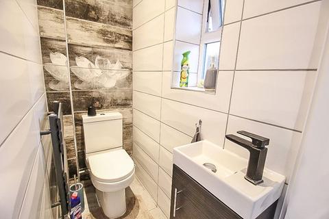 48 Hilton Road, Lanesfield, Wolverhampton, WV4 6DR