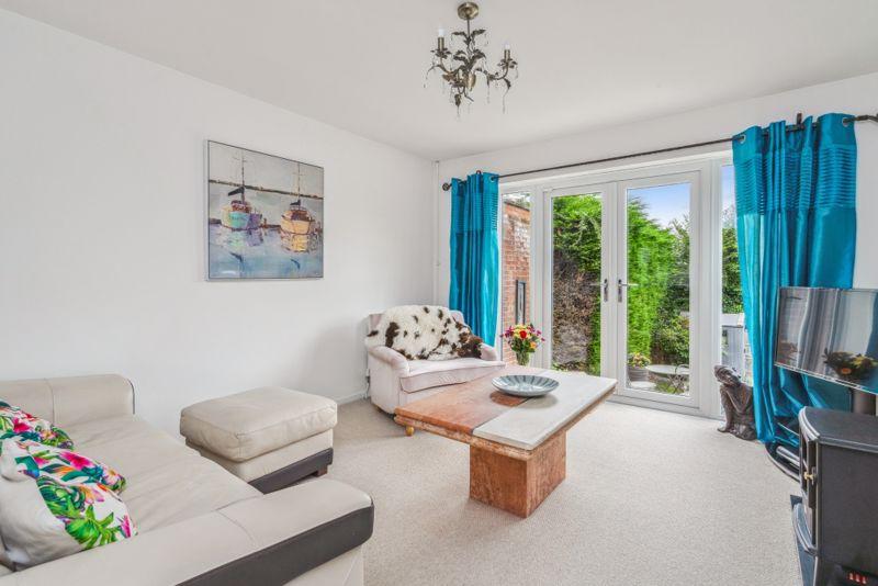 The Coppins, Markyate 3 bed semidetached house for sale £535,000