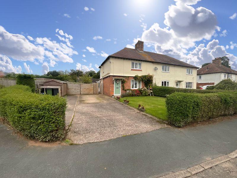Glebe Close, Market Drayton 3 bed semidetached house for sale £255,000