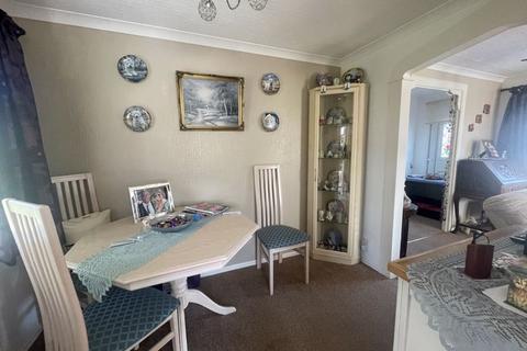 2 bedroom park home for sale - Green Road, Swindon