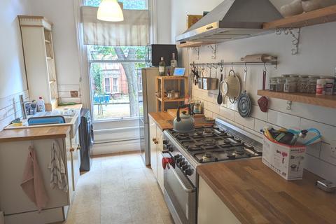 1 bedroom apartment for sale, Flat 3, 28 Westbourne Avenue