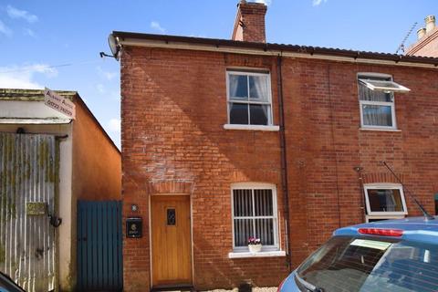 8 Albany Terrace, Wilton, Salisbury, SP2 0HF