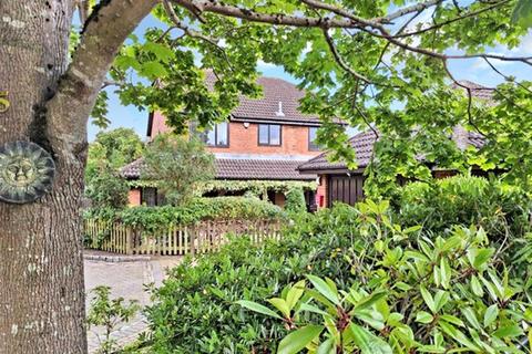 55 Windmill Field, Windlesham, GU20 6QD