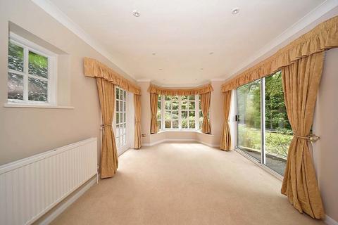 4 bedroom detached house to rent, Warrington Road, Mere