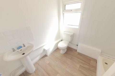 121 Seymour Road, Gloucester, GL1 5QD