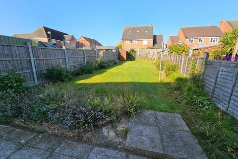 3 bedroom semi-detached house for sale - Elmhurst Avenue, Melton Mowbray