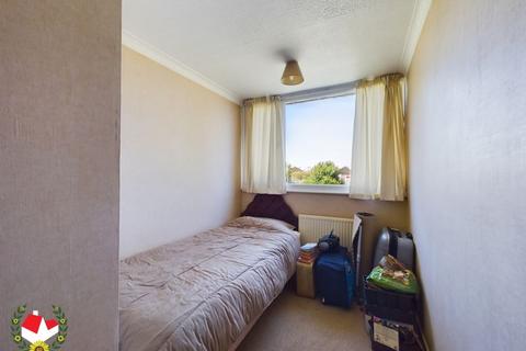 271 Tuffley Lane, Tuffley, Gloucester, GL4 0RP