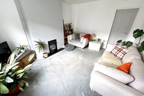 8 Coed Afon, Llangollen, LL20 8LB
