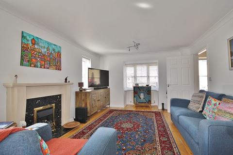 45 Campion Way, Witney, OX28 1EX
