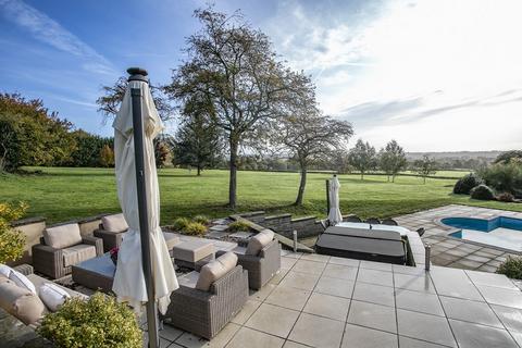 6 bedroom country house for sale - COOKHAM SL6