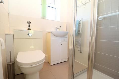 17 Wandon Close, Luton, LU2 8DX