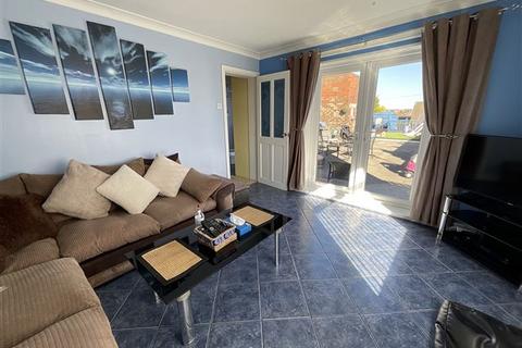 2 Aughton Road, Swallownest, Sheffield, S26 4TG