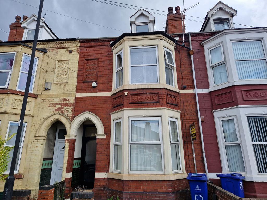 Highfield Road, Doncaster 6 bed terraced house for sale £137,000
