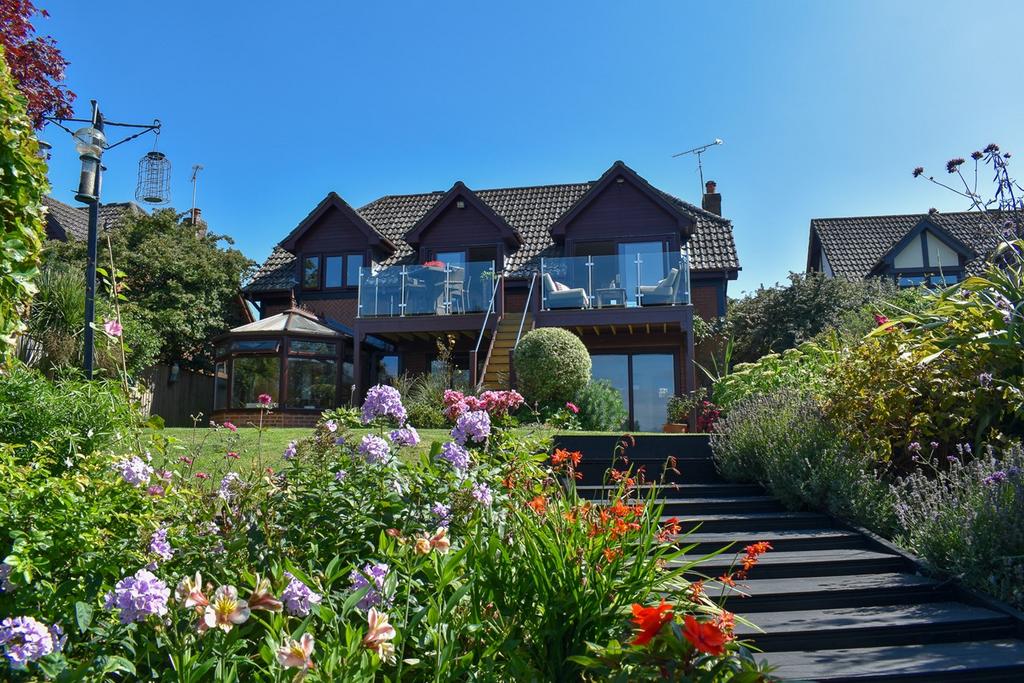 North Poulner Road, Ringwood, BH24 4 bed detached house for sale £