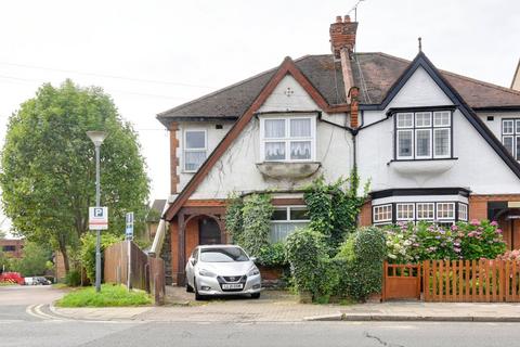 2 bedroom maisonette for sale, East End Road, London, N2