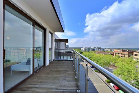 2 bedroom penthouse for sale, Silbury Boulevard, Central Milton Keynes, Milton Keynes, Buckinghamshire, MK9