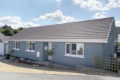 3 bedroom bungalow for sale, Maes Dafydd, Llanarth, SA47